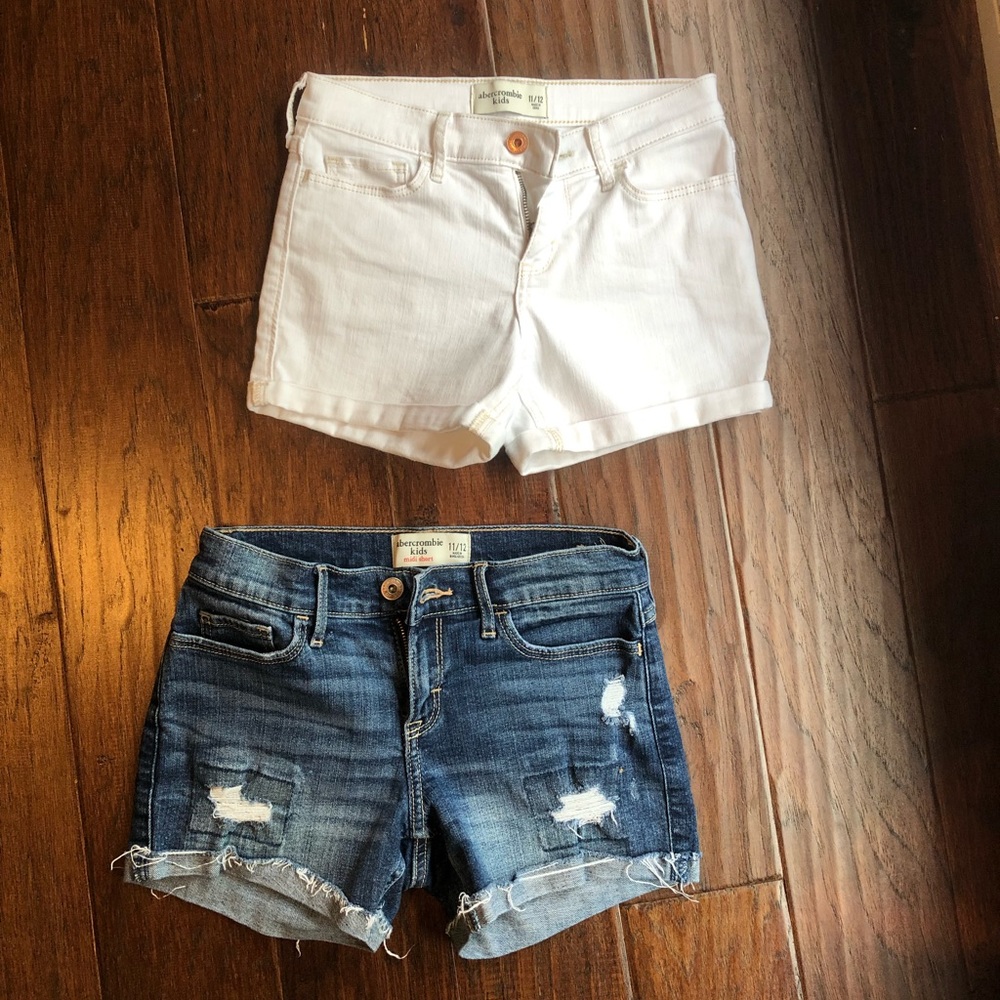 Abercrombie Kids Lot of 2 shorts size 11/12